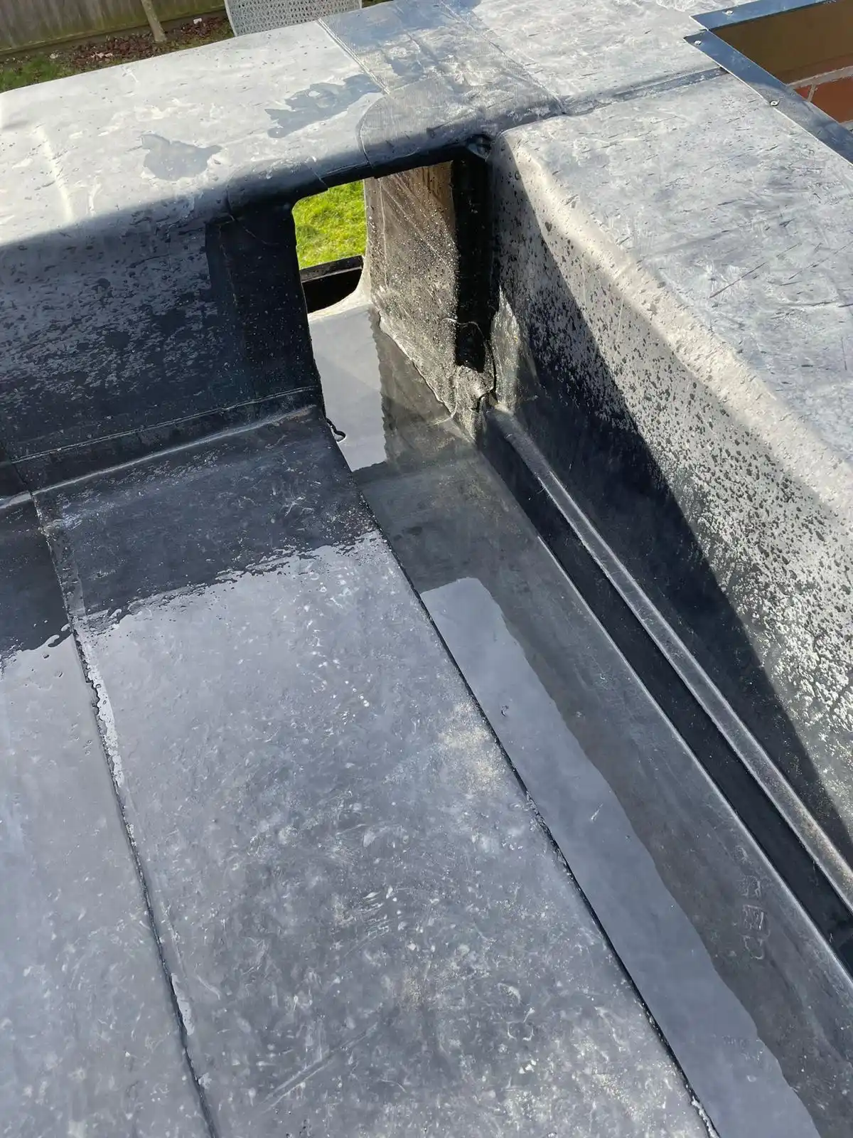 Roof Gutter